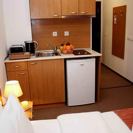 Maria-antoaneta Lägenhetshotell 4*