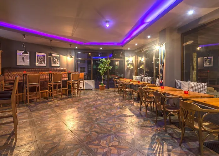 Ξενοδοχείο με διαμερίσματα Maria-antoaneta 4*